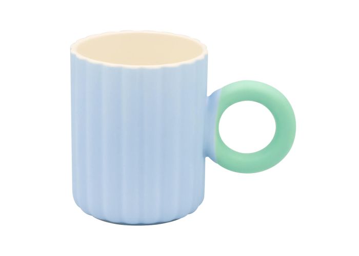 Niebieski kubek porcelanowy szeroko ryflowany 